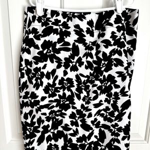 Loft floral pencil skirt, size 2